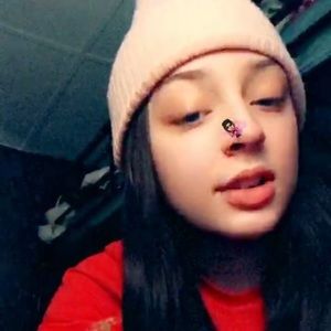 Meet your Posher, Myla